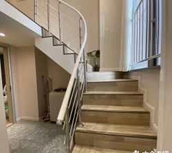 -咪咪专业脱毛连锁机构