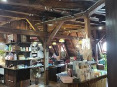 -良友书坊(安徽路店)