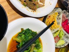 -嘻小北·兰州清汤牛肉面(太平洋森活天地店)
