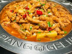 -胖哥俩肉蟹煲(湖滨银泰in77店)