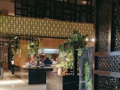 -朗丽兹自助餐厅