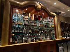 -记者俱乐部酒吧(北京瑞吉酒店)
