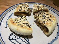 -小放牛炒菜馆(军校店)
