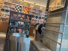 -黑胶星球(华发中城商都店)