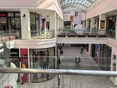-斯普瑞斯奥特莱斯