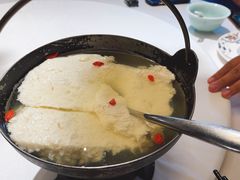 -小河盐帮·私家菜·烤鸭(三元桥·霄云路店)