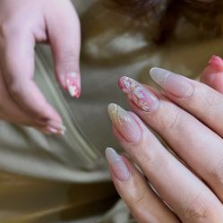 -雪儿·YuKi美甲美睫皮肤管理Salon