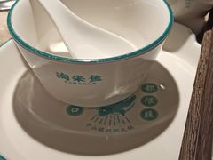 餐具摆设-淘米捞·米汤脆鲩鱼火锅(福田皇岗店)