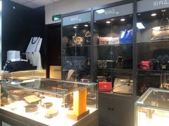 -用真奢侈品名表名包回收中心(朝阳万达店)