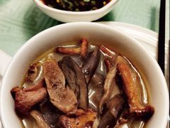 -山菌美食苑(振兴路店)