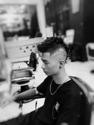 -尼特斯男士发型馆