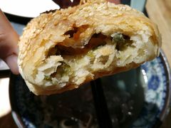 小郑酥烧饼-老城南.鸭血粉丝汤(夫子庙店)
