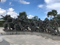 -韩国战争纪念馆