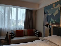 -宜尚酒店(广州上下九永庆坊长寿路地铁站店)