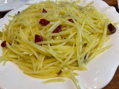 酸辣土豆丝-东北人家铁锅炖(鞍山路店)
