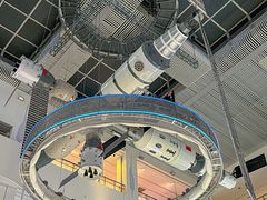 -诚毅科技探索中心