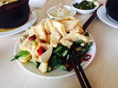 -闫家驴肉老店(华电一校店)