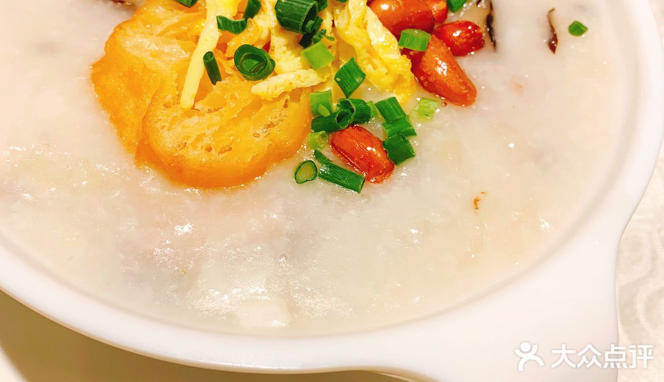 广州百年老店【荣华楼】得闲黎饮茶啦