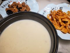 -京城小江南·北京烤鸭·江南土菜·白鱼(中关村店)