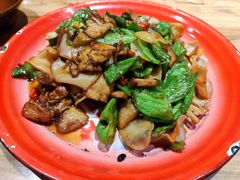 -先启半步颠小酒馆(常熟万达广场店)
