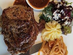 -兰特伯爵西餐厅·啤酒屋(方庄店)