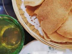 -樾餐厅泰式海鲜火锅(民歌湖店)