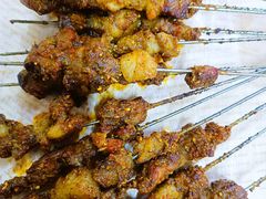 -老广烧烤(骆驼山康馨园店)