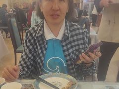 -汗腾格里·风味餐厅(新疆驻京办店)