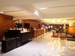 -曼谷湄南河畔华美达广场酒店