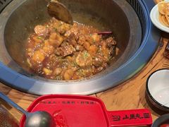 -山里屯铁锅炖·东北菜(康桥店)