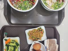 -伊穆祥牛肉面总店·清真
