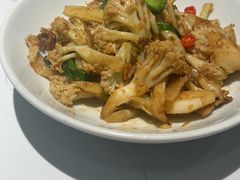 -关东小磨东北菜(漕河泾印象城店)