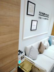 -HEYAN长风荷妍专业脱毛美肤
