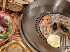 -陈叉子钢盆烤肉(中原万达店)