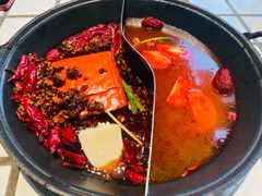 -贰回巷火锅馆(钟楼店)