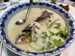 -南京金牛湖巨碗鱼头