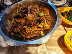 -嘎嘎鸭下巴·爆辣干锅(明教寺店)