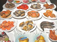 -领鲜活海鲜榴莲自助火锅(东门店)