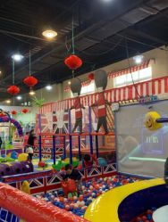 -开心哈乐亲子乐园(东森时尚百货店)