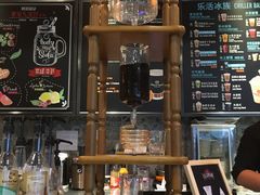 -Gloria Jean's Coffees