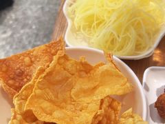 -三人行骨头王火锅(长寿店)