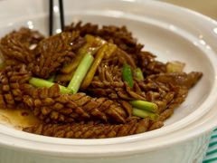 -鹊华居·地道鲁菜·海鲜·融合味(大明湖店)