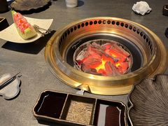 -铭牛烧肉·和牛海鲜自助(高新月牙湖店)