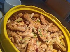-多嘴超级肉蟹煲(中街恒隆故宫店)