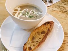 招牌奶油蘑菇汤-UPPER KITCHEN(延安路店)