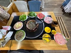 -银同牦牛肉火锅