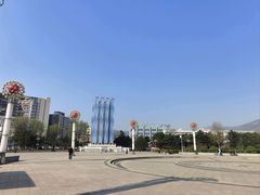 -滨河世纪广场公园