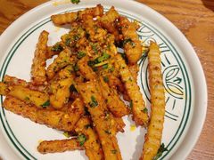 -云海肴·汽锅鸡·云南菜(天山百盛优客店)