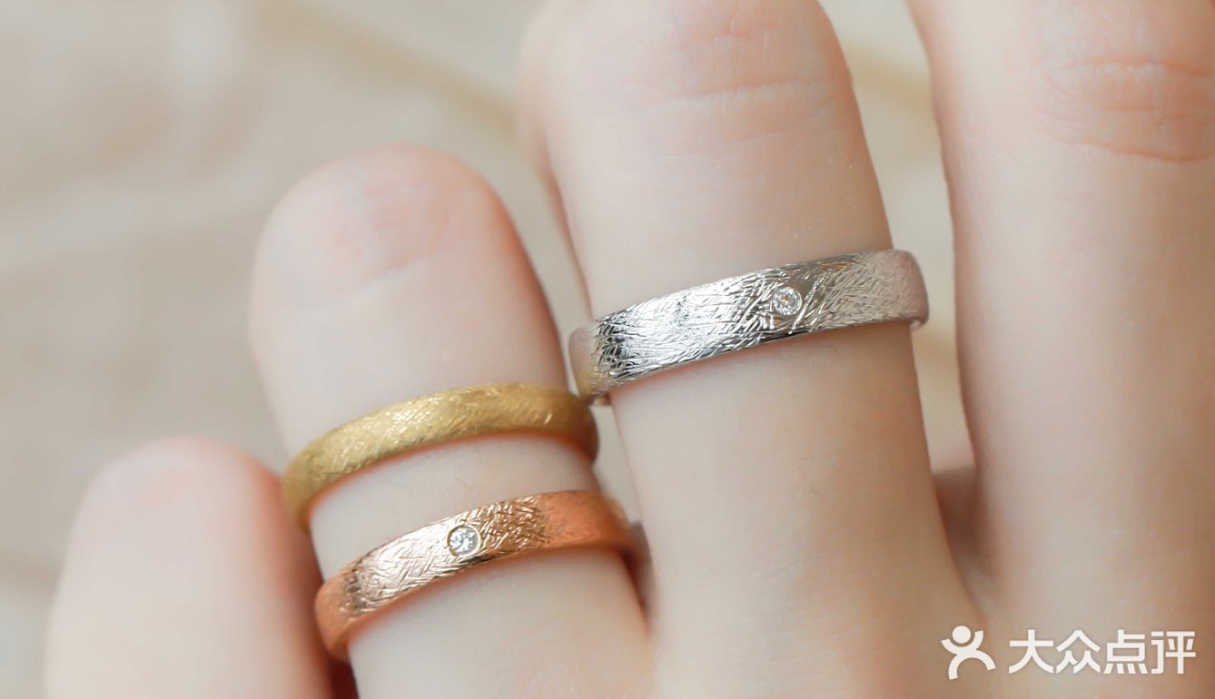 ‼️18K金的三种颜色 | 定义不同的婚戒色💍