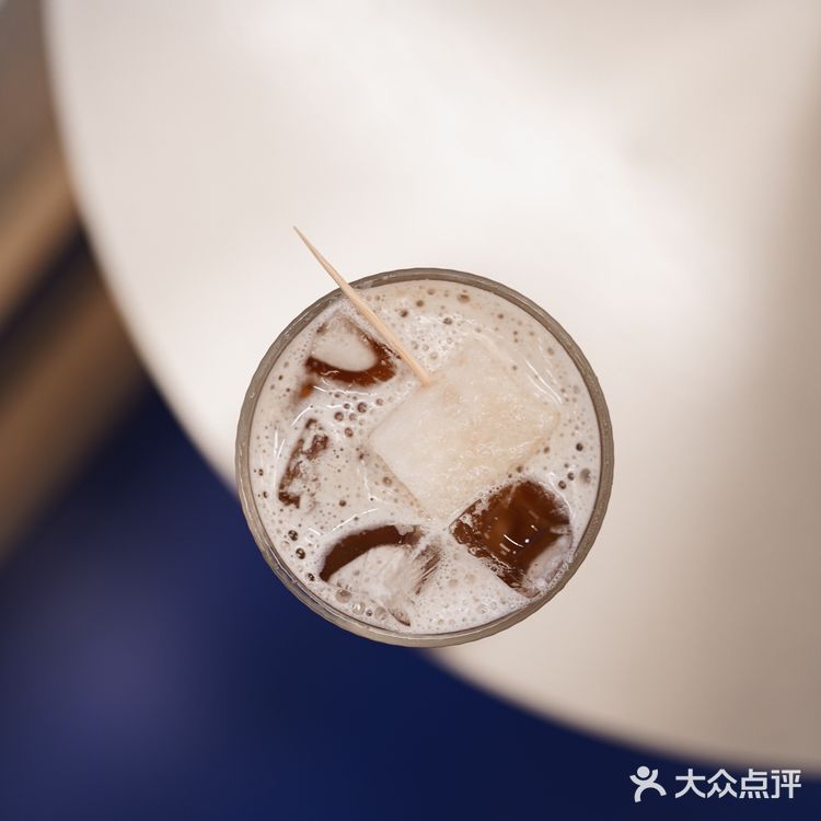 「桂酿与秋梨。是秋天到啦。」